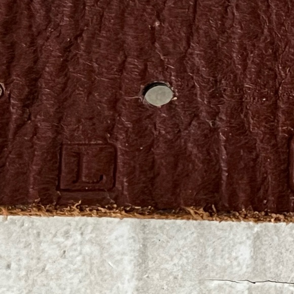 Vintage Women’s Fossil Leather Distressed Y2K Fairy core Floral Belt size Large - Picture 8 of 8